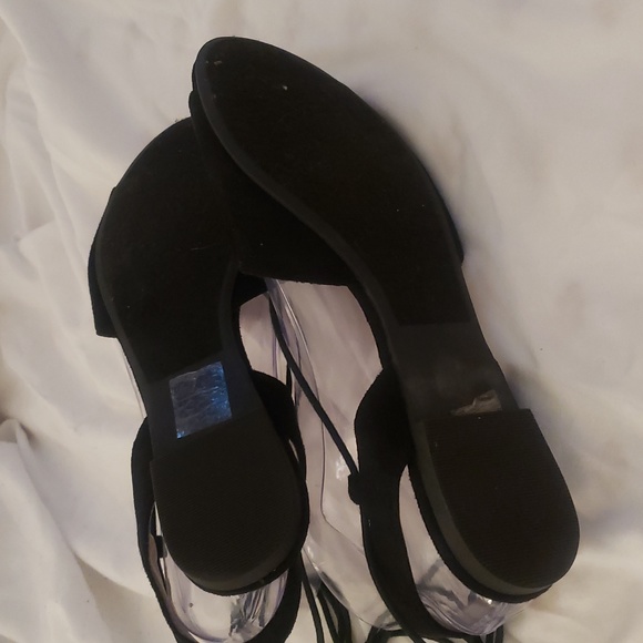 Women's Tie up Sandals 8.5 - Picture 7 of 7